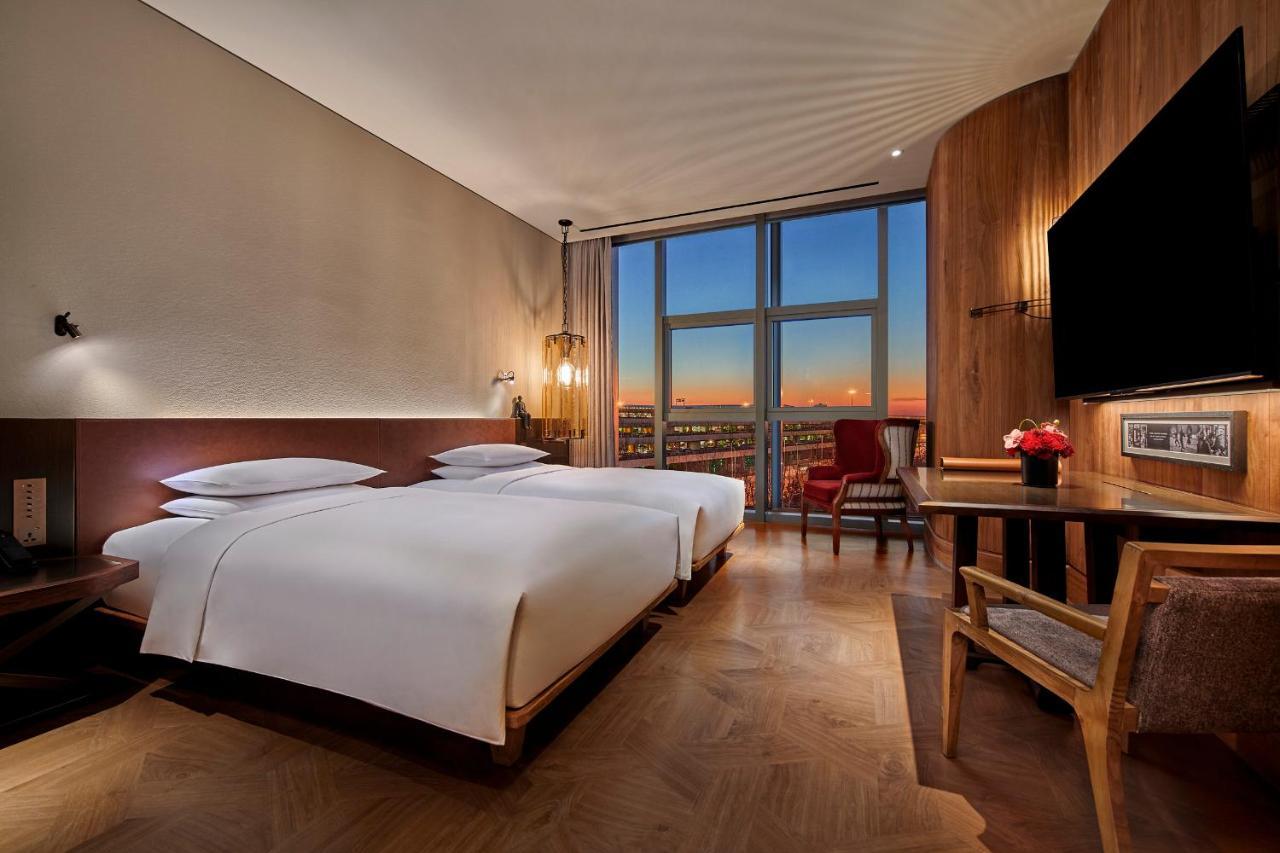 Mumian Beijing Daxing International Airport, Part Of Hyatt Hotel Exterior photo